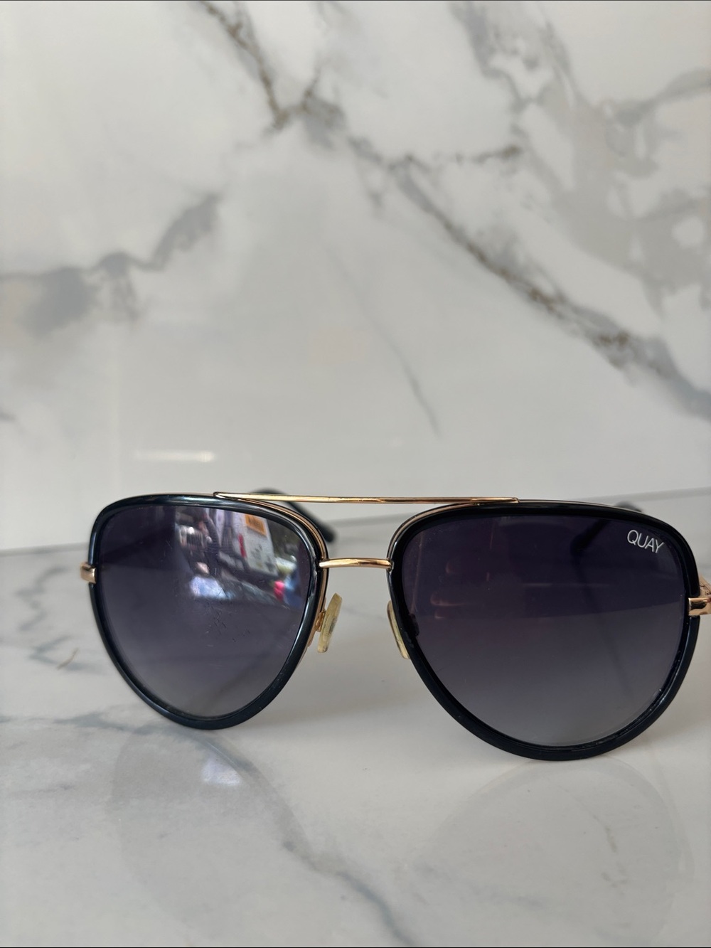 Quay Australia Black and Gold Aviator Sunglasses with Gradient Lenses